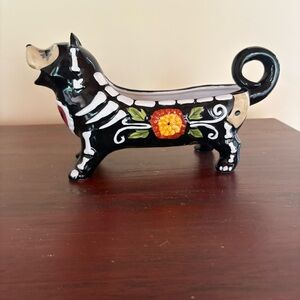 Blue Sky Heather Goldminc Day Of the Dead Dog Wolf Gravy Boat Planter